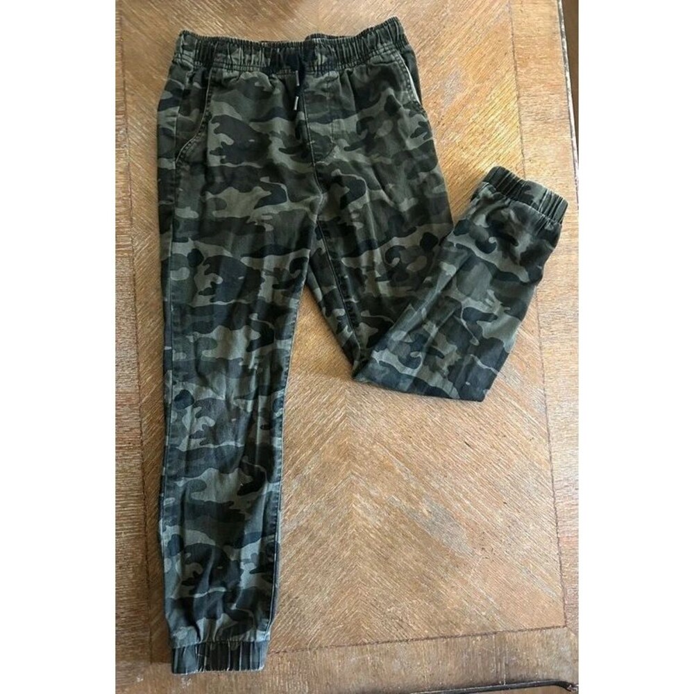 Boys size 10-12 camo jogger pants